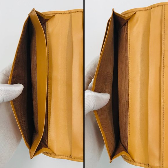 Auth Céline Macadam brown leather bi-fold wallet - Picture 7 of 10